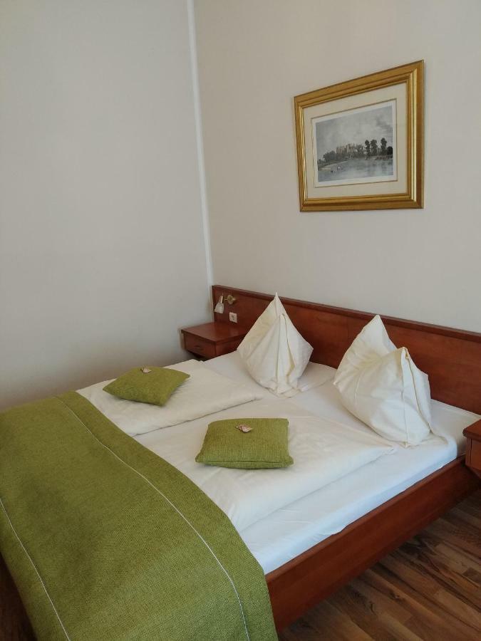 Gaestehaus Residenz Lapeiner Pörtschach am Wörthersee Buitenkant foto